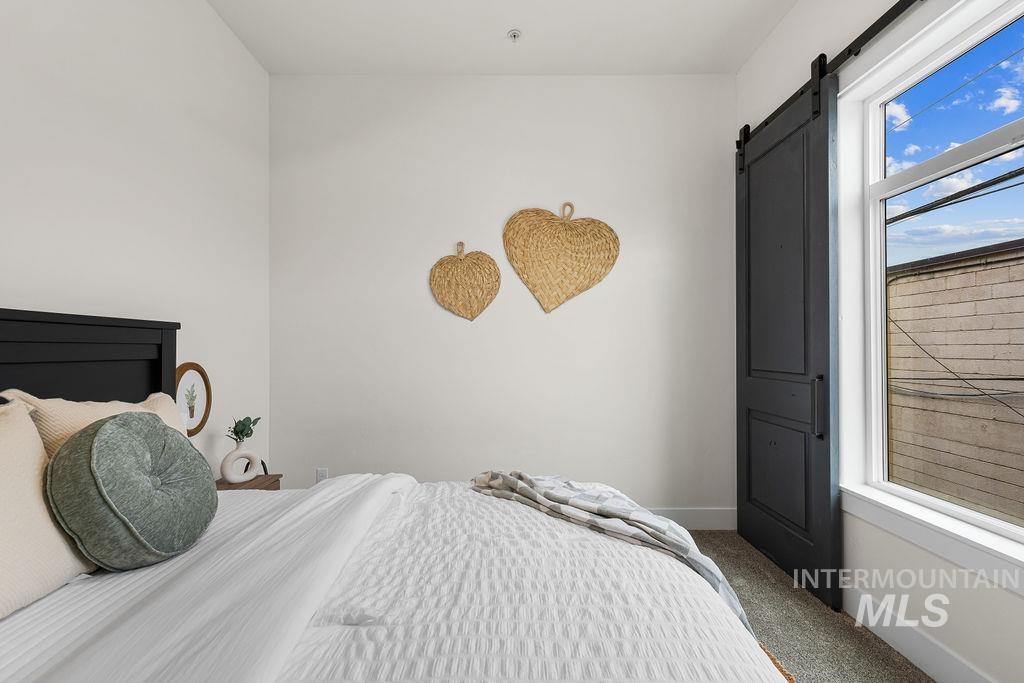 1424 W Front St, Boise, Idaho 83702, 3 Bedrooms, 2 Bathrooms, Residential For Sale, Price $657,000,MLS 98982883