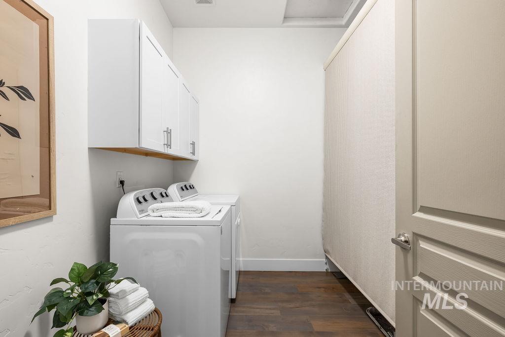 1424 W Front St, Boise, Idaho 83702, 3 Bedrooms, 2 Bathrooms, Residential For Sale, Price $657,000,MLS 98982883