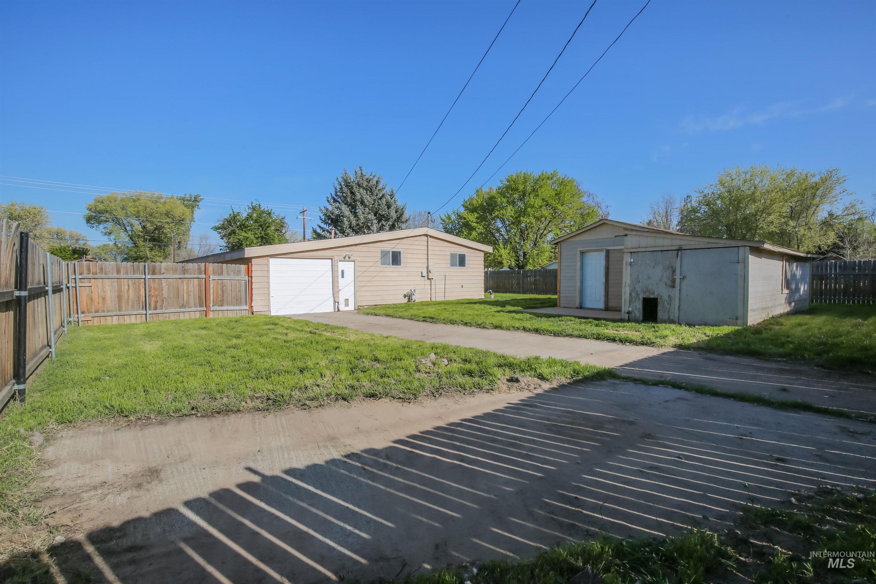 1535 N. 6th Street, Payette, Idaho 83661, 3 Bedrooms, 1.5 Bathrooms, Residential For Sale, Price $278,500,MLS 98982884