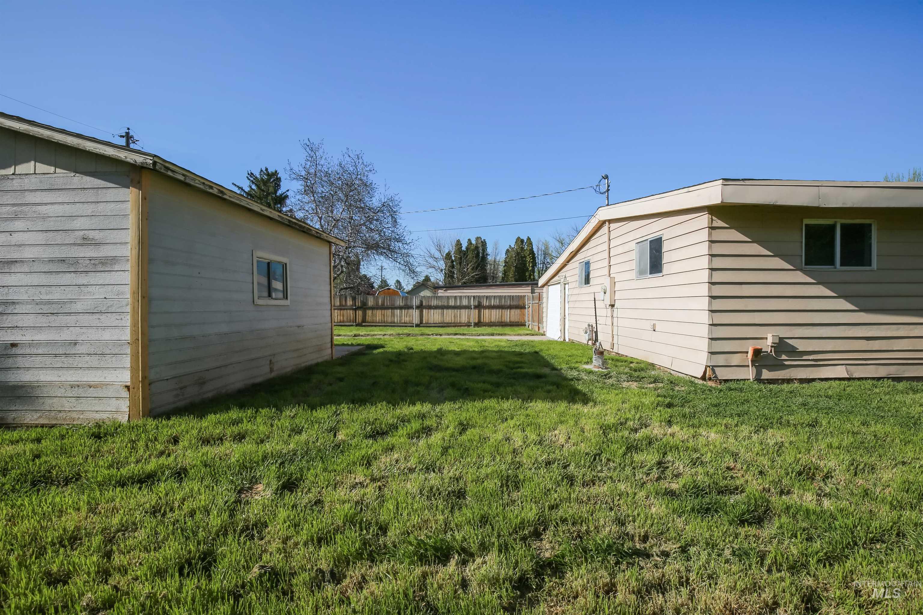 1535 N. 6th Street, Payette, Idaho 83661, 3 Bedrooms, 1.5 Bathrooms, Residential For Sale, Price $278,500,MLS 98982884