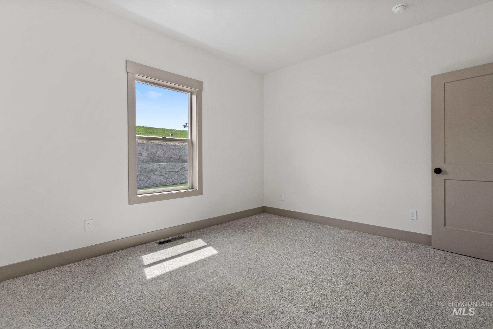 885 S Iowa Ave, Payette, Idaho 83661, 4 Bedrooms, 2 Bathrooms, Residential For Sale, Price $430,000, 98982886