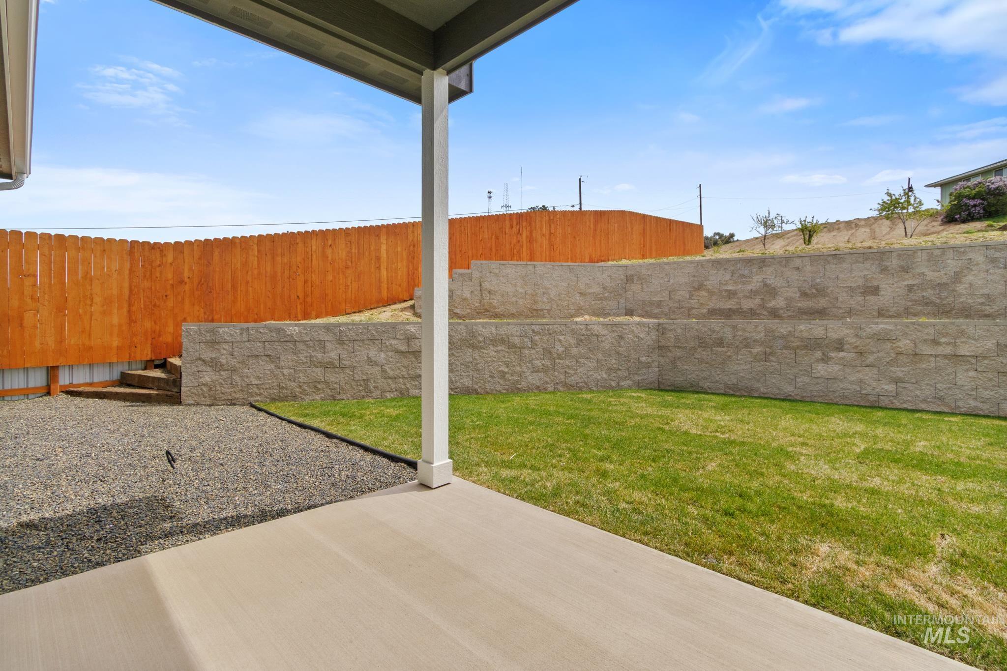 885 S Iowa Ave, Payette, Idaho 83661, 4 Bedrooms, 2 Bathrooms, Residential For Sale, Price $430,000, 98982886