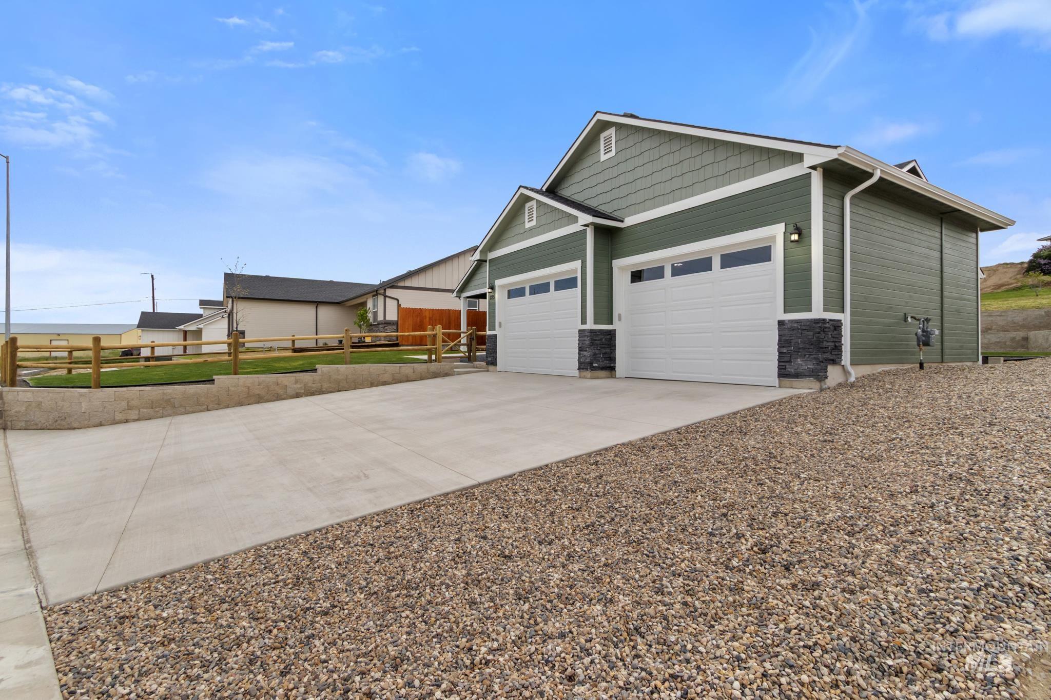 885 S Iowa Ave, Payette, Idaho 83661, 4 Bedrooms, 2 Bathrooms, Residential For Sale, Price $430,000, 98982886