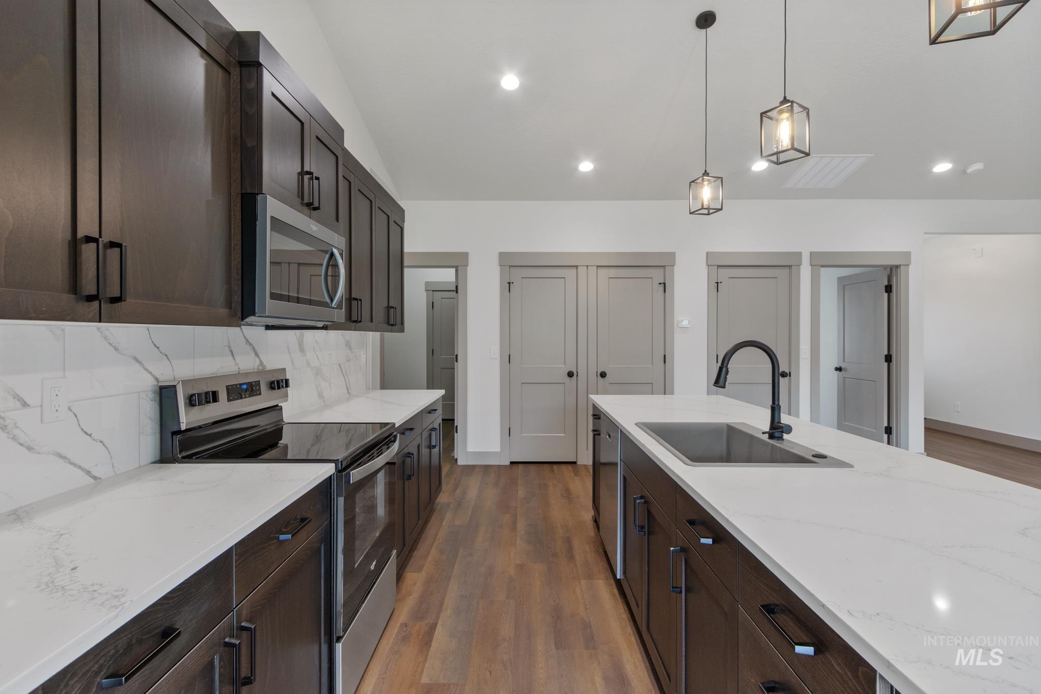 885 S Iowa Ave, Payette, Idaho 83661, 4 Bedrooms, 2 Bathrooms, Residential For Sale, Price $430,000, 98982886