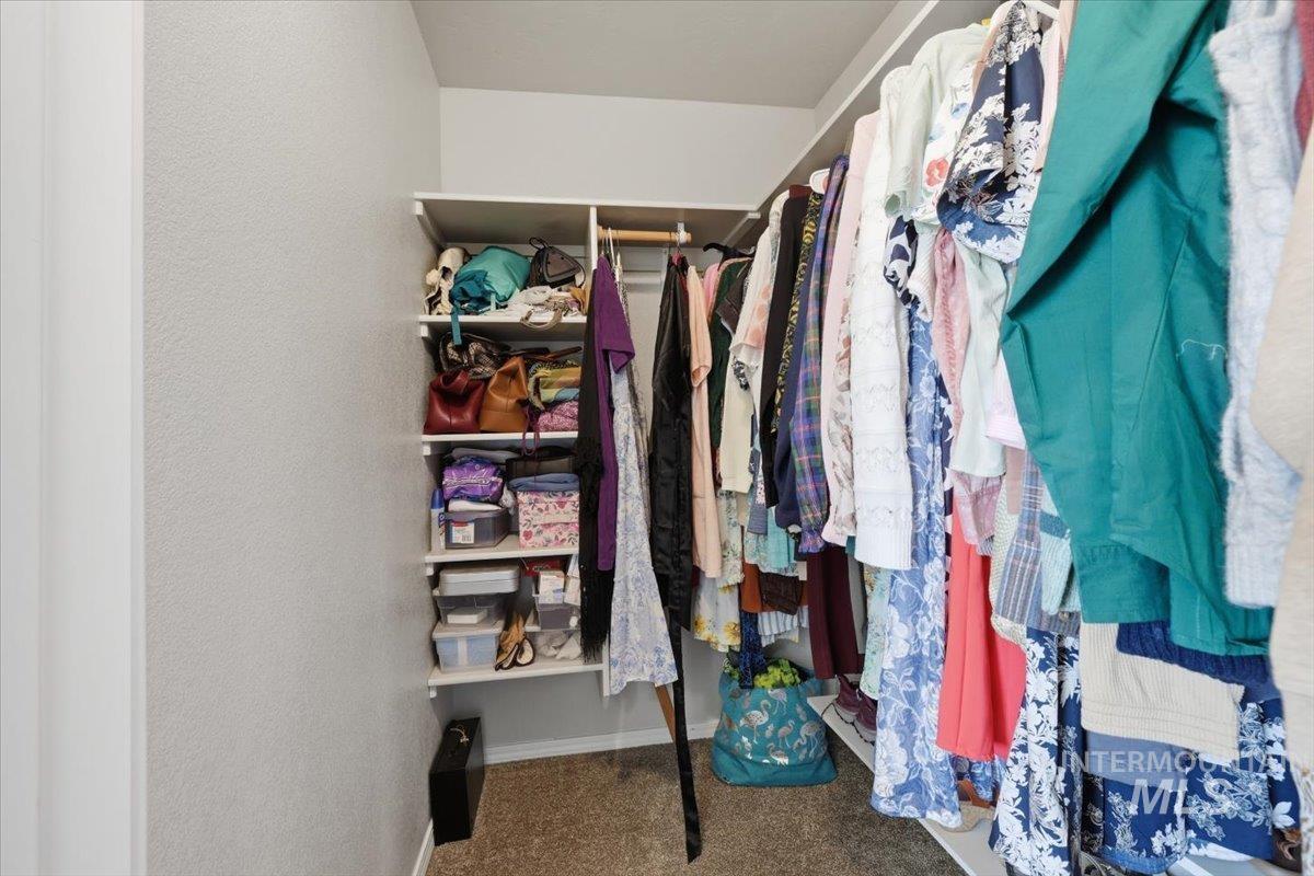 952 S Benewah Lake Ave, Middleton, Idaho 83644, 3 Bedrooms, 2 Bathrooms, Residential For Sale, Price $385,000, 98982890