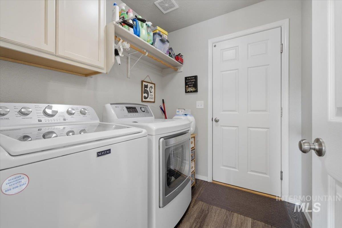 952 S Benewah Lake Ave, Middleton, Idaho 83644, 3 Bedrooms, 2 Bathrooms, Residential For Sale, Price $385,000, 98982890