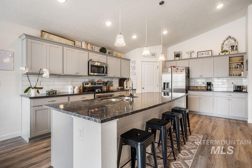 3953 E Hags Head St, Nampa, Idaho 83686, 4 Bedrooms, 2 Bathrooms, Residential For Sale, Price $470,000,MLS 98982894