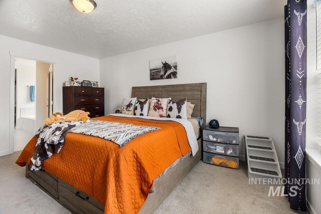 3953 E Hags Head St, Nampa, Idaho 83686, 4 Bedrooms, 2 Bathrooms, Residential For Sale, Price $470,000,MLS 98982894