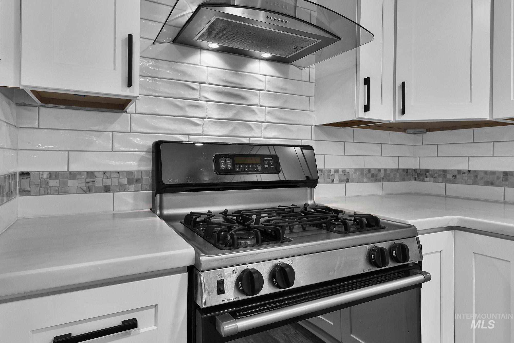 353 S Ash Ave, Kuna, Idaho 83634, 3 Bedrooms, 1 Bathroom, Residential For Sale, Price $349,900, 98982895