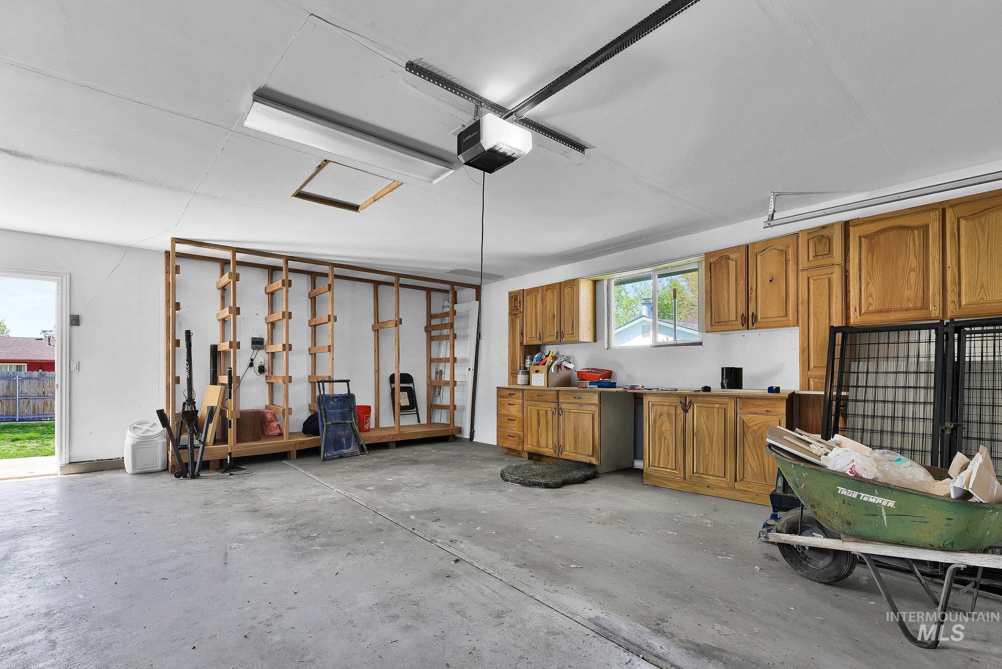 353 S Ash Ave, Kuna, Idaho 83634, 3 Bedrooms, 1 Bathroom, Residential For Sale, Price $359,900, 98982895