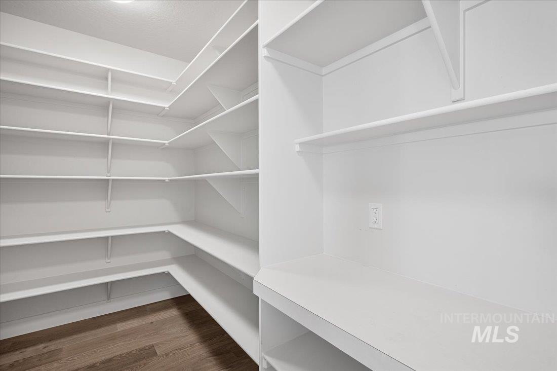 830 E Territory, Meridian, Idaho 83646, 5 Bedrooms, 3 Bathrooms, Residential For Sale, Price $825,000, 98982897