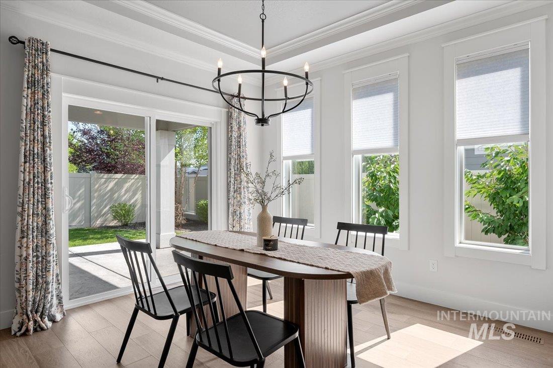 830 E Territory, Meridian, Idaho 83646, 5 Bedrooms, 3 Bathrooms, Residential For Sale, Price $825,000, 98982897