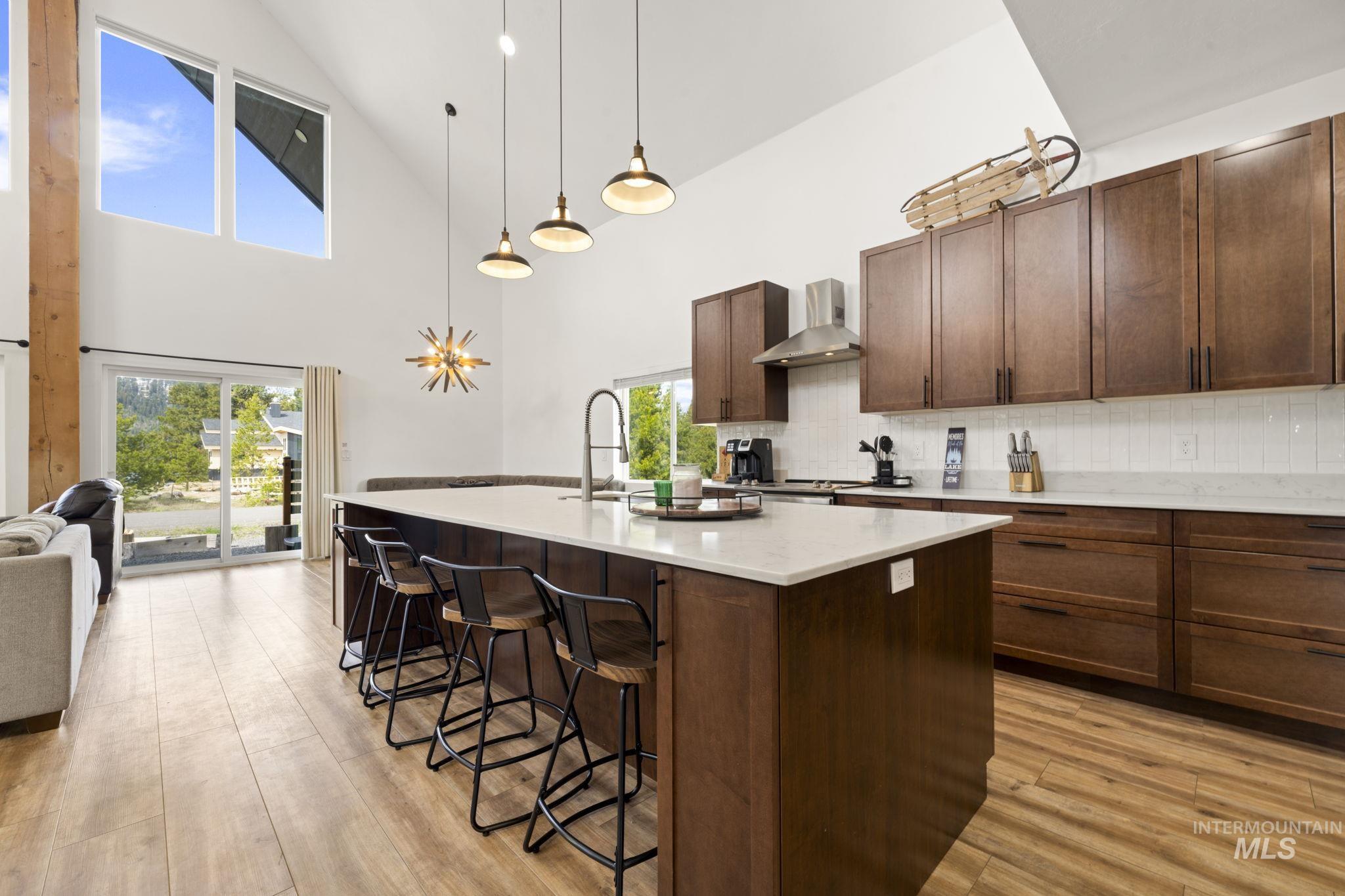 13142 Hawks Bay Rd, Donnelly, Idaho 83615, 4 Bedrooms, 2.5 Bathrooms, Residential For Sale, Price $1,050,000,MLS 98982898