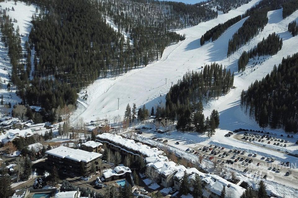 221 Picabo Street, Ketchum, Idaho 83340, 4 Bedrooms, 4 Bathrooms, Residential For Sale, Price $240,000, 98982899