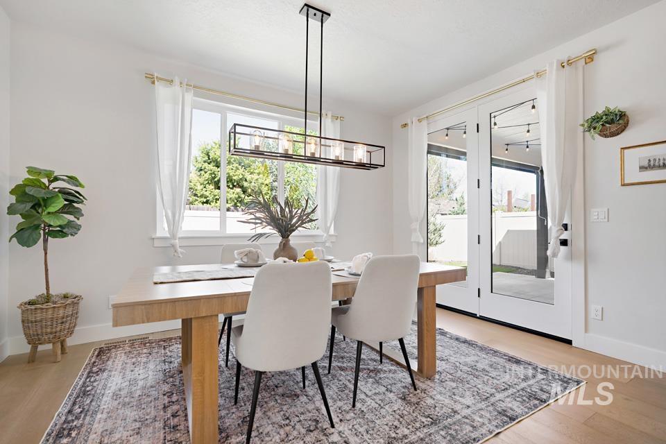 3379 S Yorktown, Boise, Idaho 83706, 4 Bedrooms, 2.5 Bathrooms, Residential For Sale, Price $759,950, 98982901