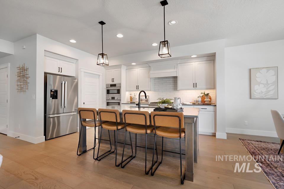 3379 S Yorktown, Boise, Idaho 83706, 4 Bedrooms, 2.5 Bathrooms, Residential For Sale, Price $759,950, 98982901