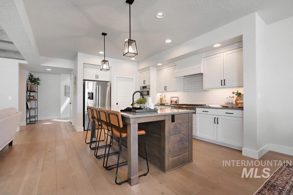 3379 S Yorktown, Boise, Idaho 83706, 4 Bedrooms, 2.5 Bathrooms, Residential For Sale, Price $759,950, 98982901