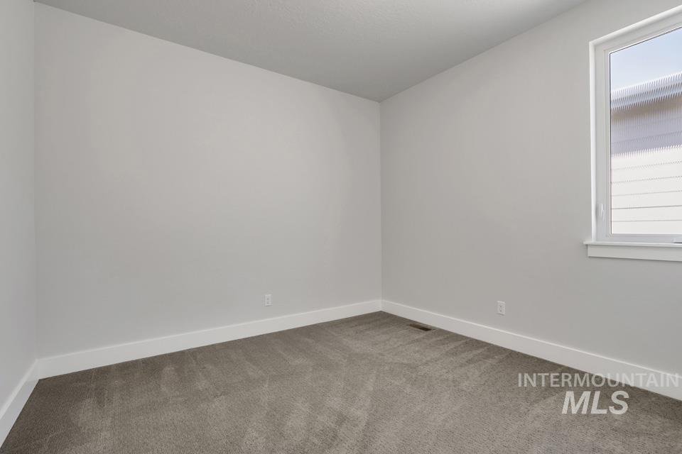 3379 S Yorktown, Boise, Idaho 83706, 4 Bedrooms, 2.5 Bathrooms, Residential For Sale, Price $759,950, 98982901