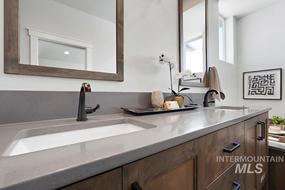 3379 S Yorktown, Boise, Idaho 83706, 4 Bedrooms, 2.5 Bathrooms, Residential For Sale, Price $759,950, 98982901