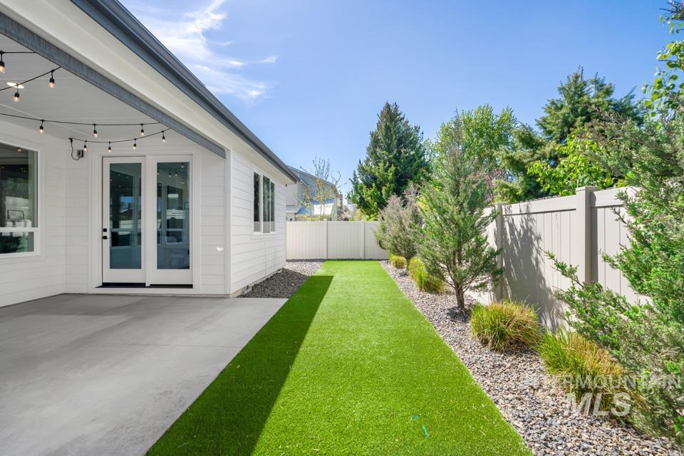 3379 S Yorktown, Boise, Idaho 83706, 4 Bedrooms, 2.5 Bathrooms, Residential For Sale, Price $759,950, 98982901