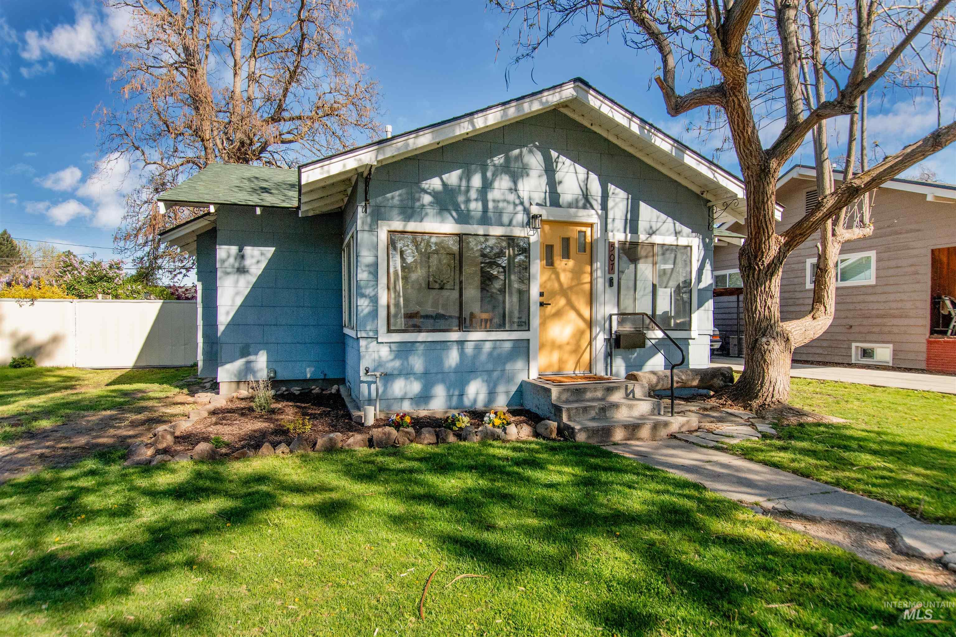 507 6th Ave S, Nampa, Idaho 83651, 2 Bedrooms, 1 Bathroom, Residential For Sale, Price $290,000, 98982902