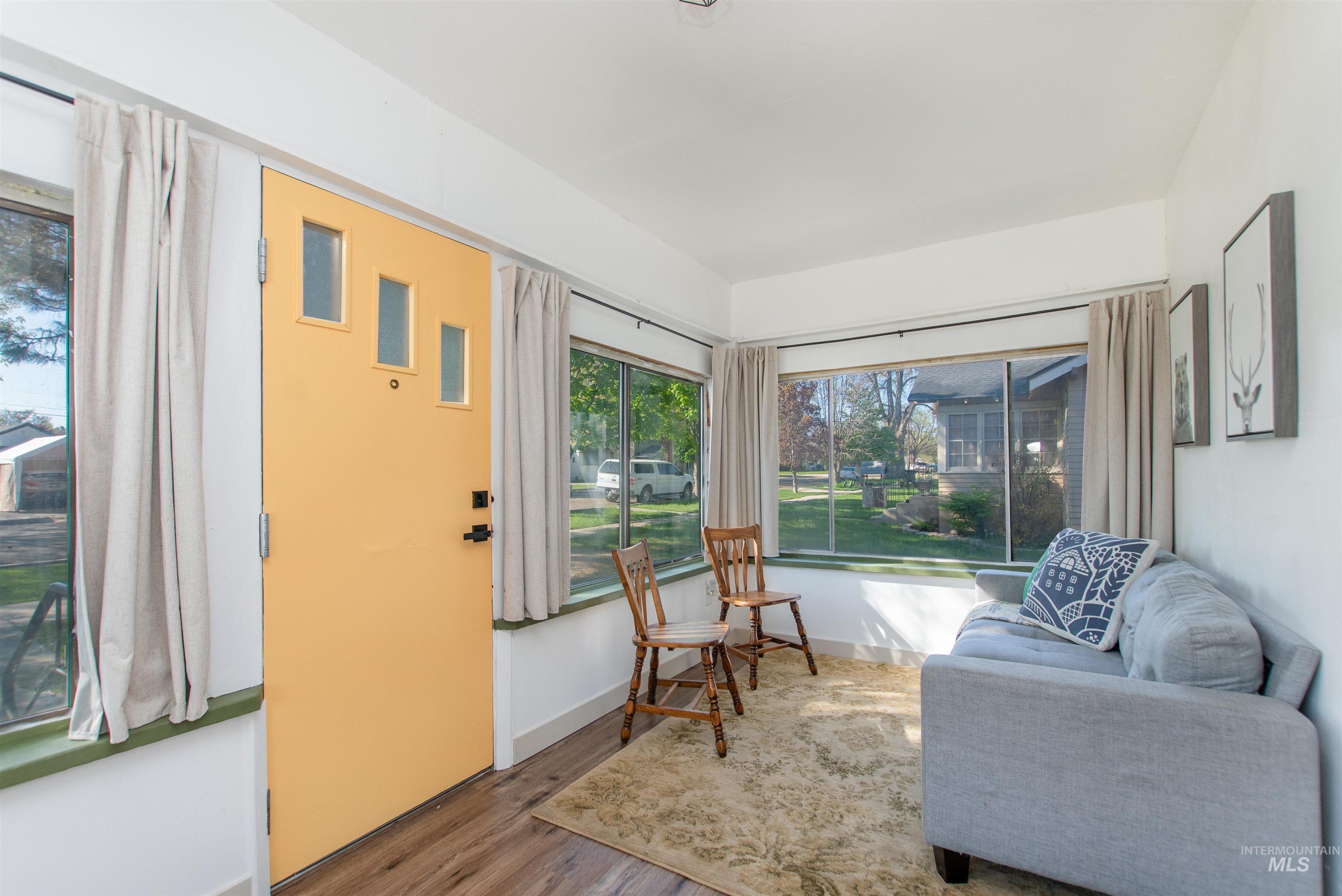 507 6th Ave S, Nampa, Idaho 83651, 2 Bedrooms, 1 Bathroom, Residential For Sale, Price $290,000, 98982902