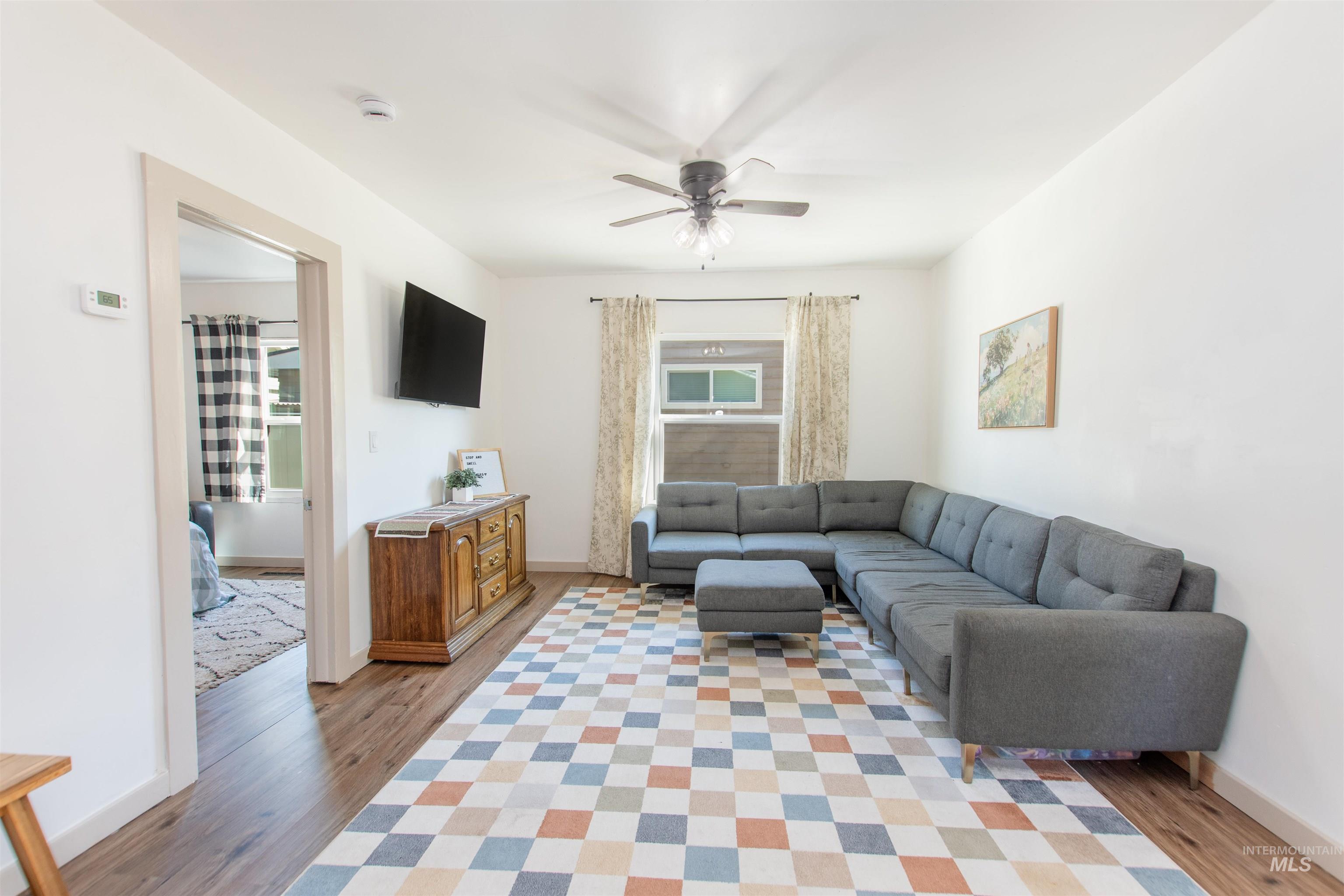 507 6th Ave S, Nampa, Idaho 83651, 2 Bedrooms, 1 Bathroom, Residential For Sale, Price $290,000, 98982902