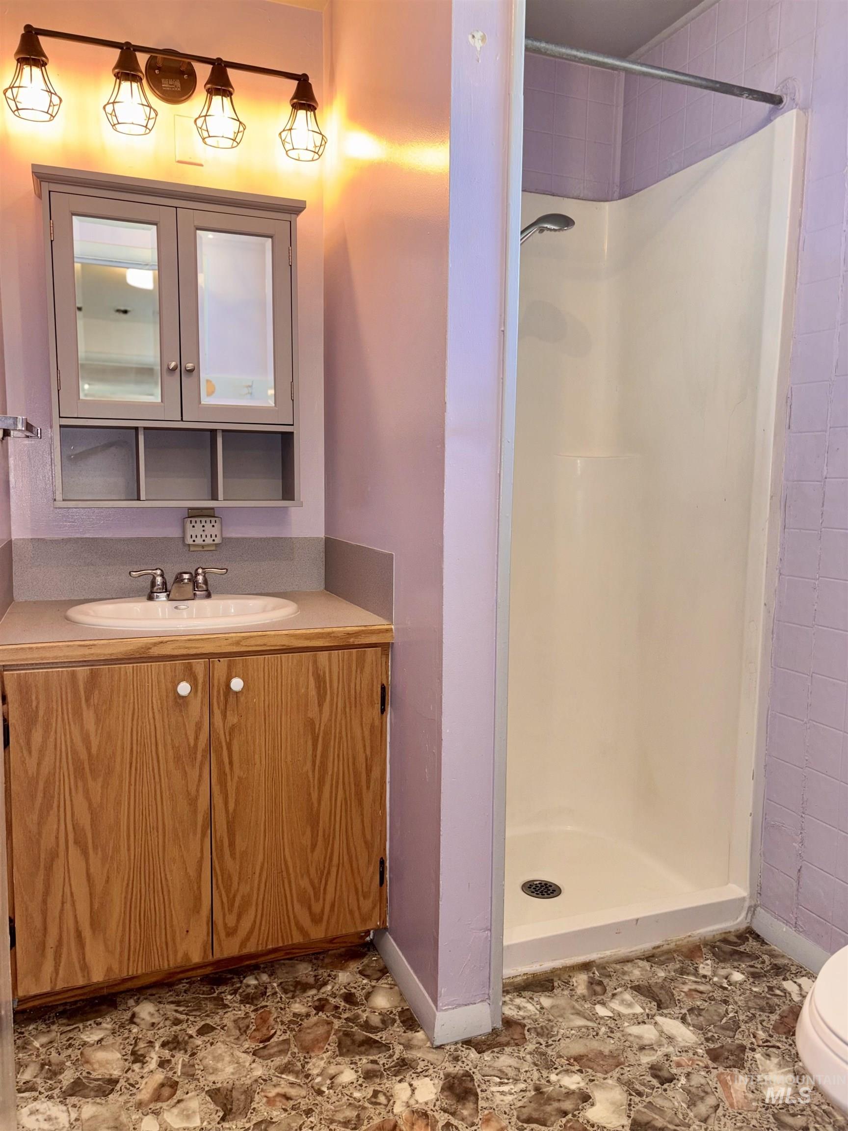 1603 Alder St., Caldwell, Idaho 83605, 4 Bedrooms, 2 Bathrooms, Residential For Sale, Price $315,000,MLS 98982903