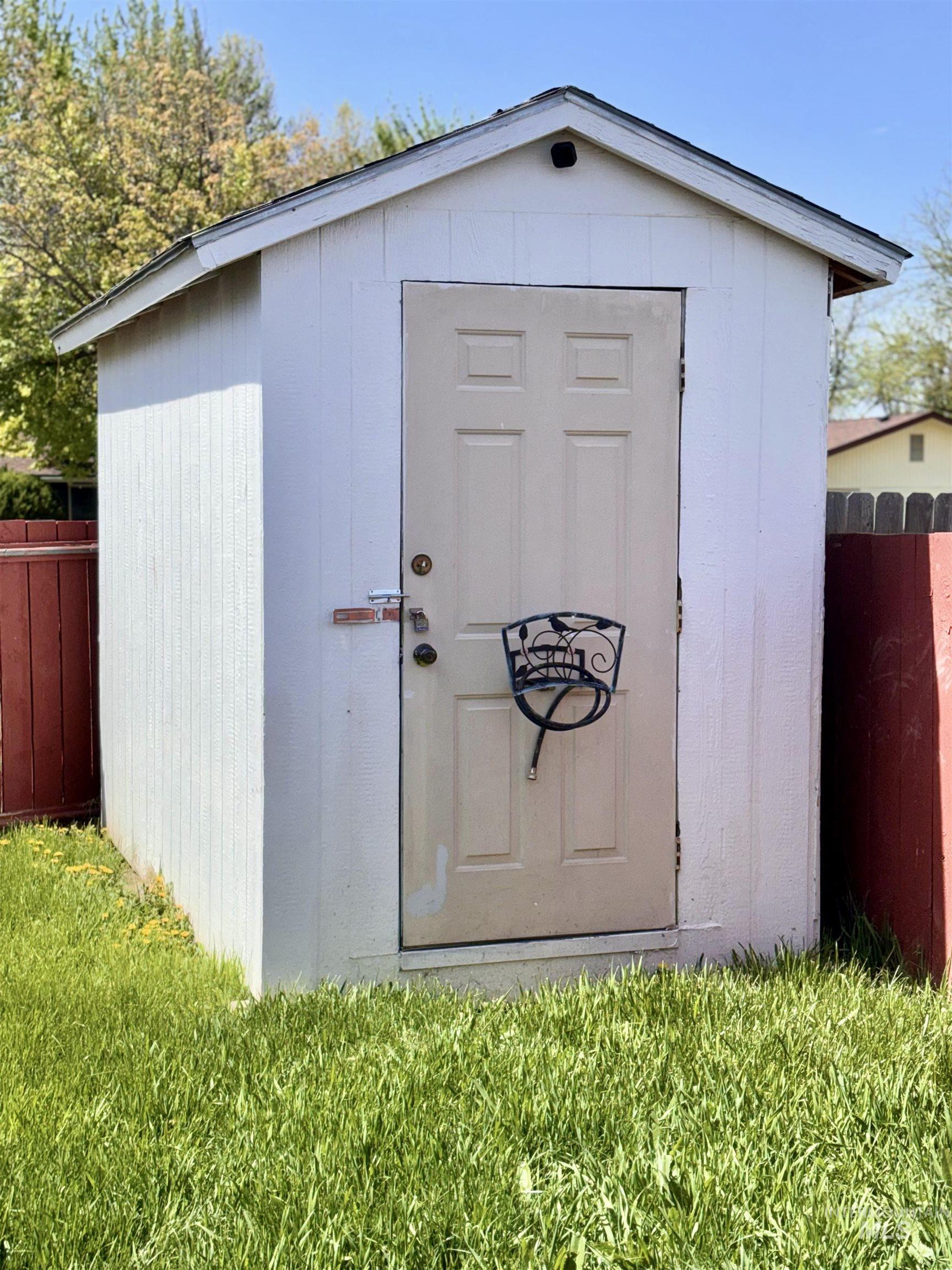 1603 Alder St., Caldwell, Idaho 83605, 4 Bedrooms, 2 Bathrooms, Residential For Sale, Price $315,000,MLS 98982903