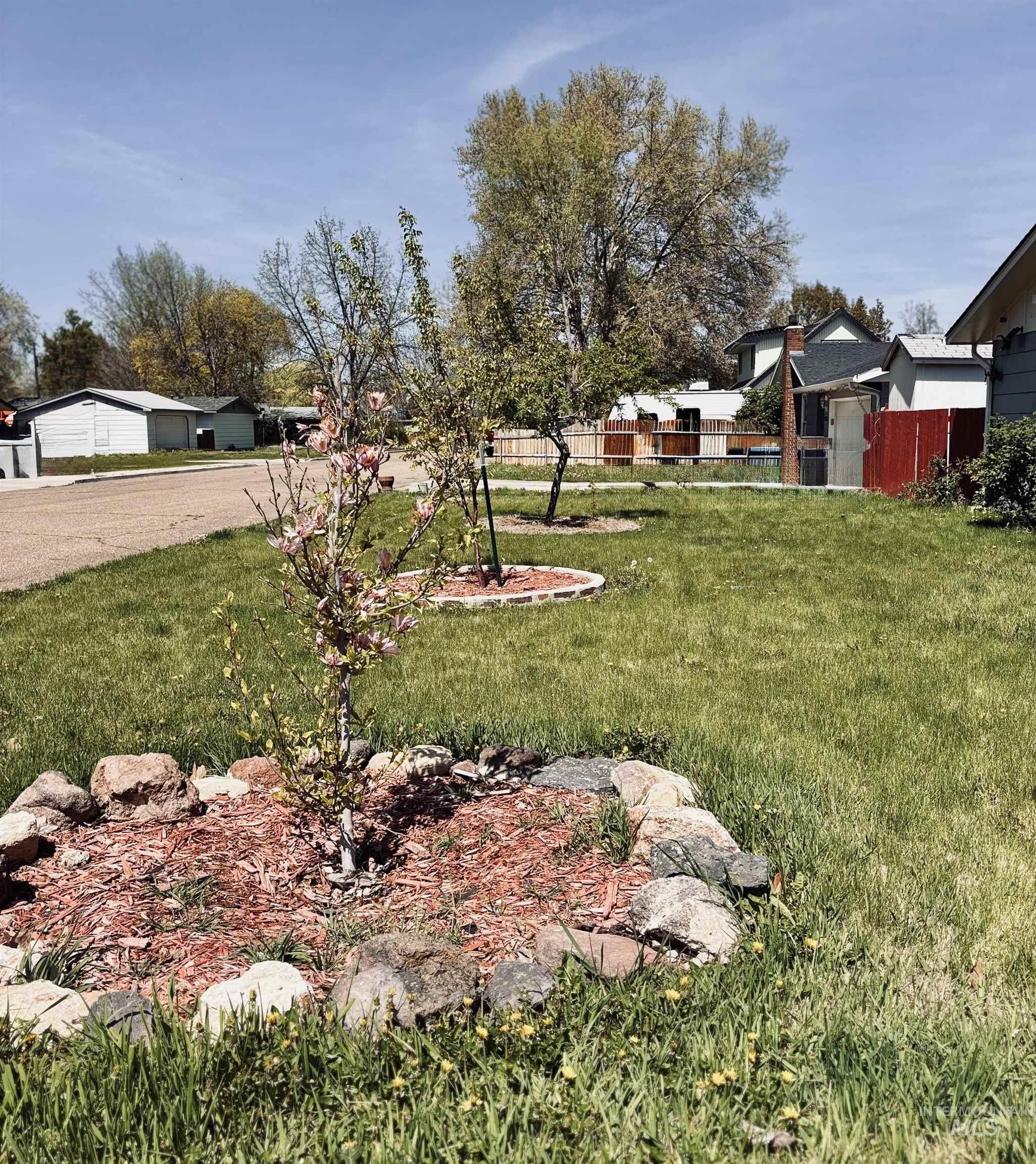 1603 Alder St., Caldwell, Idaho 83605, 4 Bedrooms, 2 Bathrooms, Residential For Sale, Price $315,000,MLS 98982903