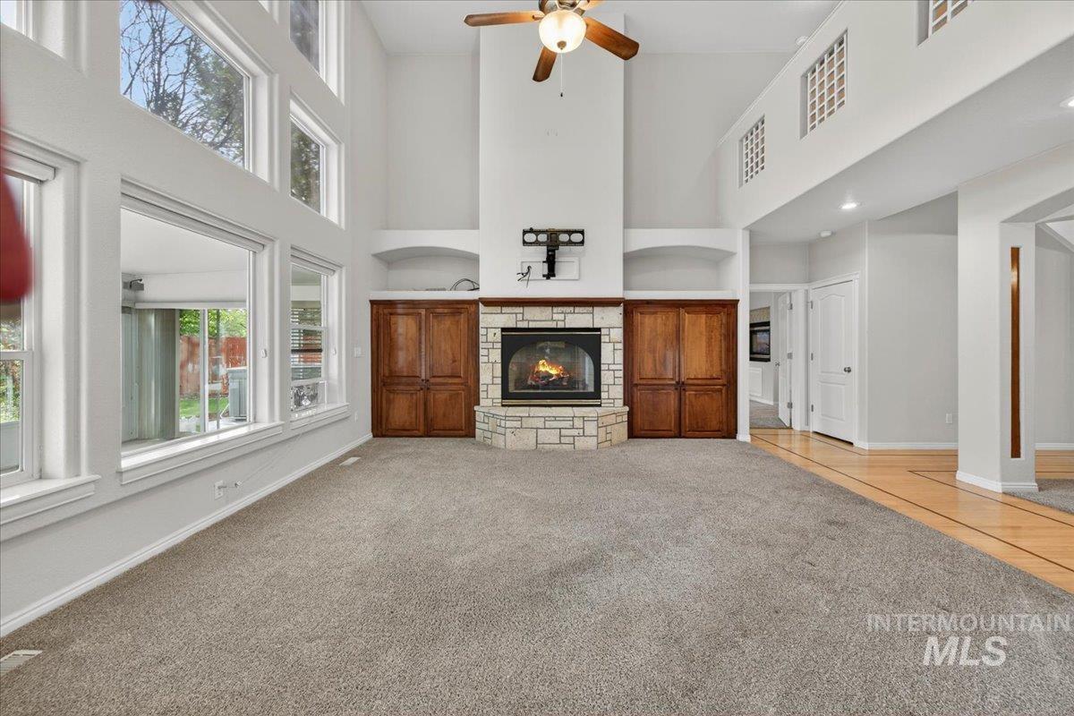 462 S Waterton Ave, Eagle, Idaho 83616, 4 Bedrooms, 2.5 Bathrooms, Residential For Sale, Price $689,990,MLS 98982904