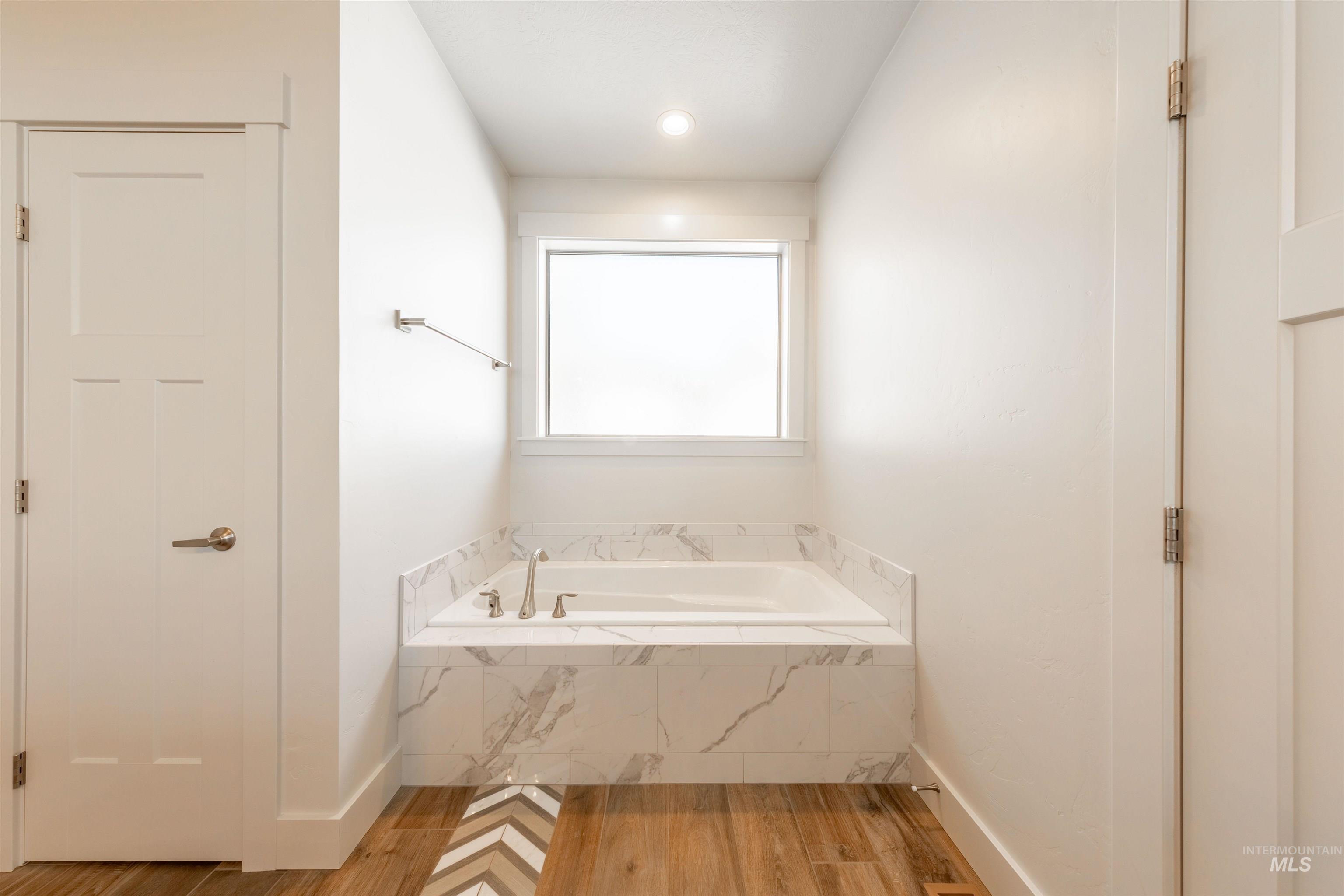 4510 S Gabbro Way, Nampa, Idaho 83686, 3 Bedrooms, 2.5 Bathrooms, Residential For Sale, Price $749,000,MLS 98982906