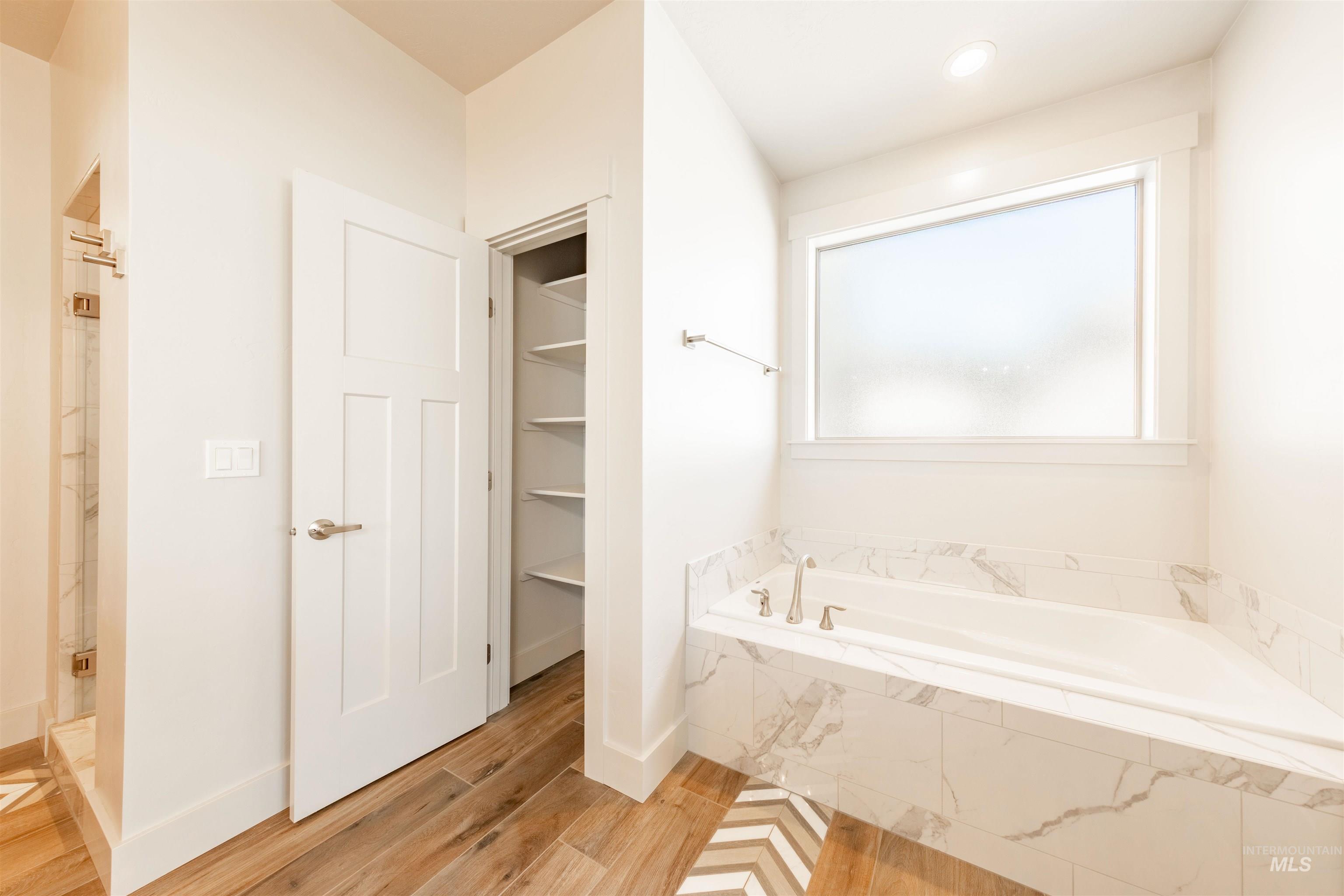 4510 S Gabbro Way, Nampa, Idaho 83686, 3 Bedrooms, 2.5 Bathrooms, Residential For Sale, Price $749,000,MLS 98982906