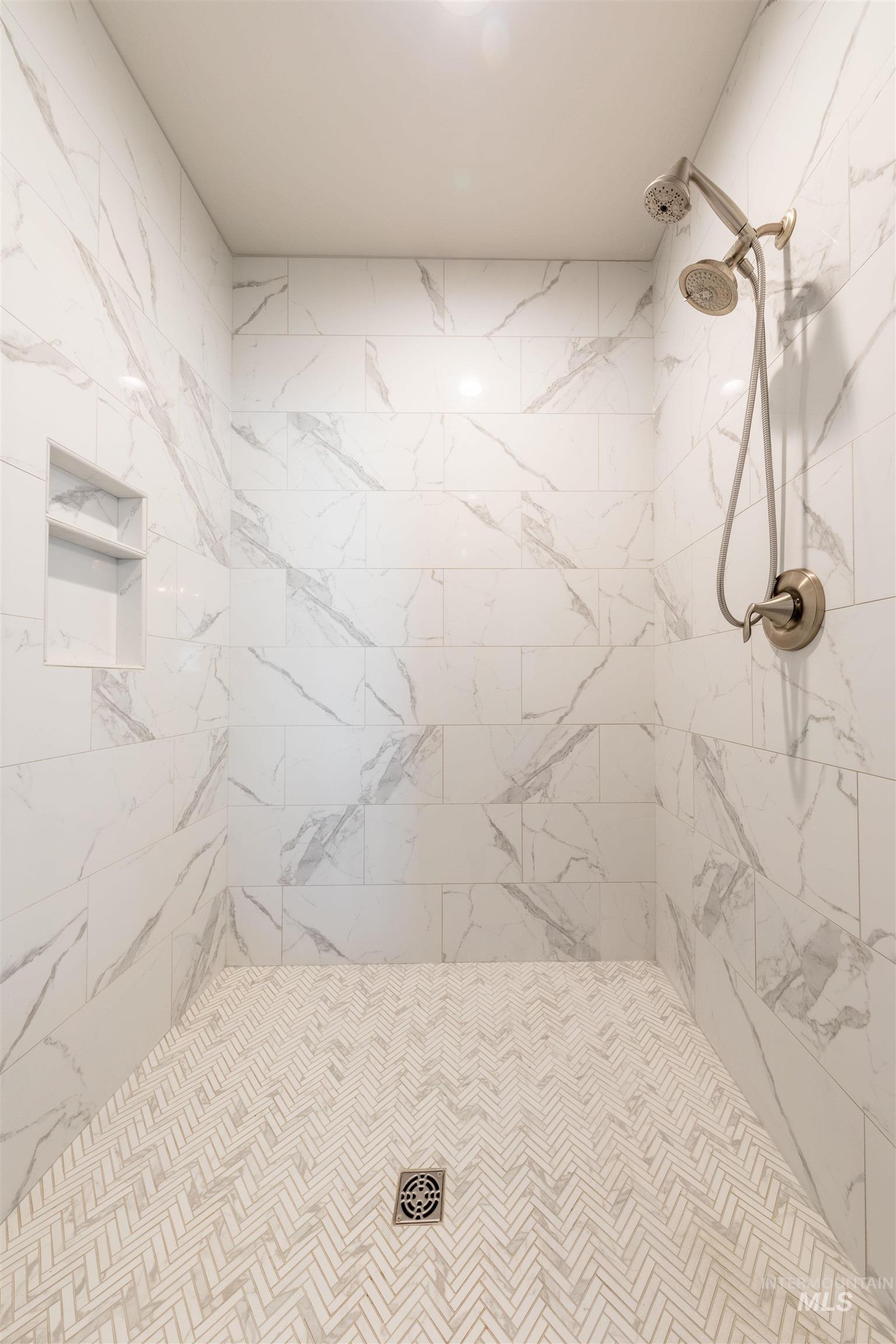 4510 S Gabbro Way, Nampa, Idaho 83686, 3 Bedrooms, 2.5 Bathrooms, Residential For Sale, Price $749,000,MLS 98982906