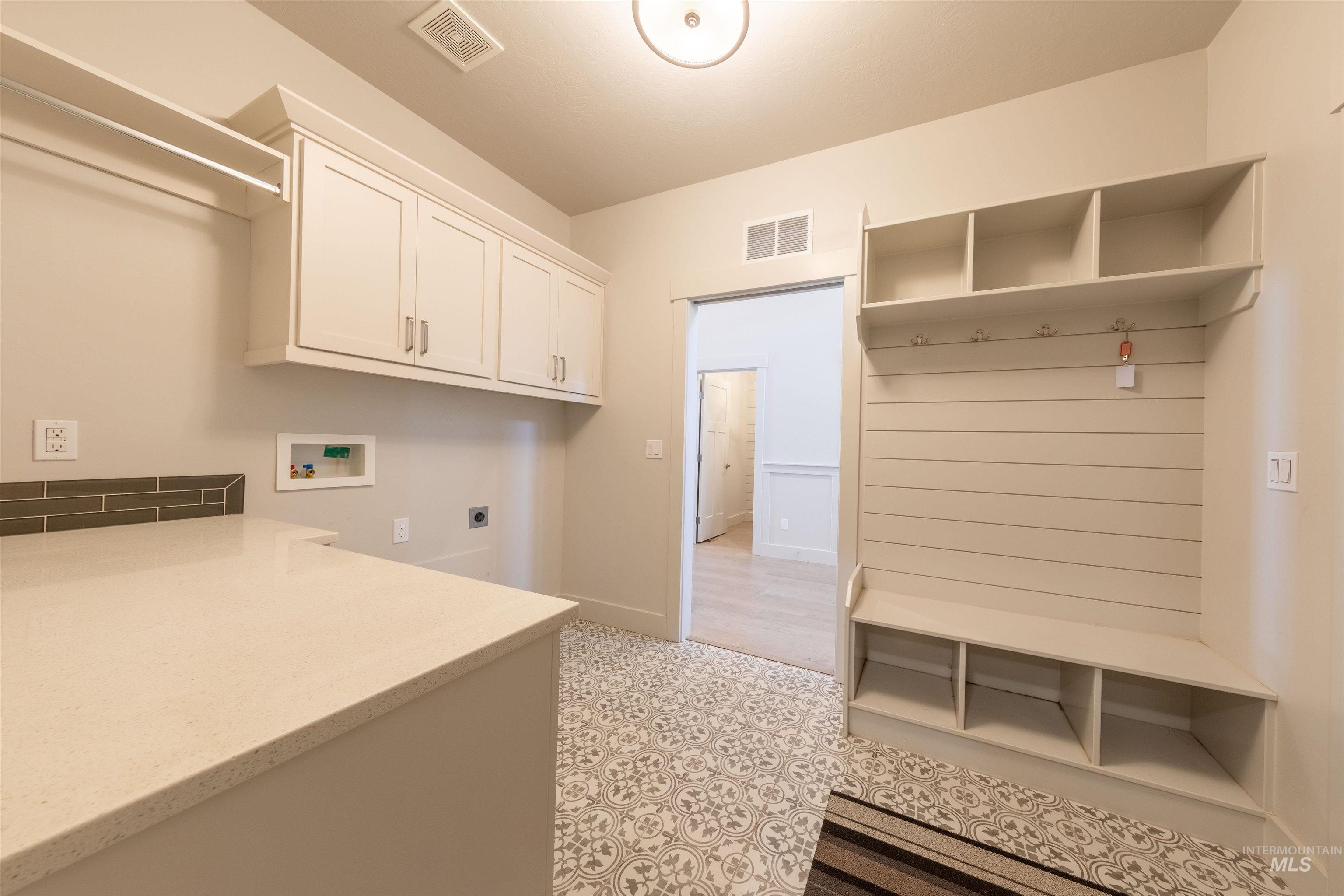 4510 S Gabbro Way, Nampa, Idaho 83686, 3 Bedrooms, 2.5 Bathrooms, Residential For Sale, Price $749,000,MLS 98982906