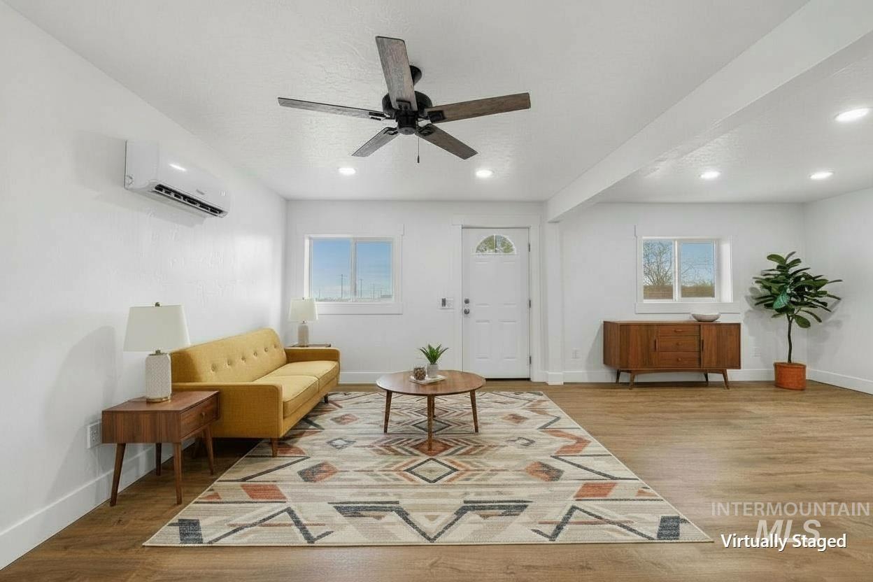 480 Railroad Ave W, Hansen, Idaho 83334, 4 Bedrooms, 2 Bathrooms, Residential For Sale, Price $300,000, 98982908