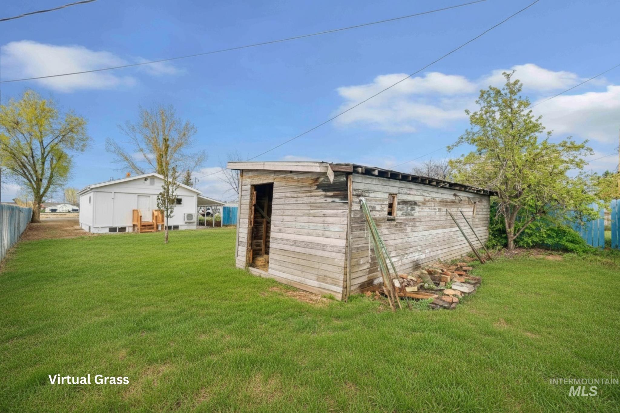 480 Railroad Ave W, Hansen, Idaho 83334, 4 Bedrooms, 2 Bathrooms, Residential For Sale, Price $300,000, 98982908