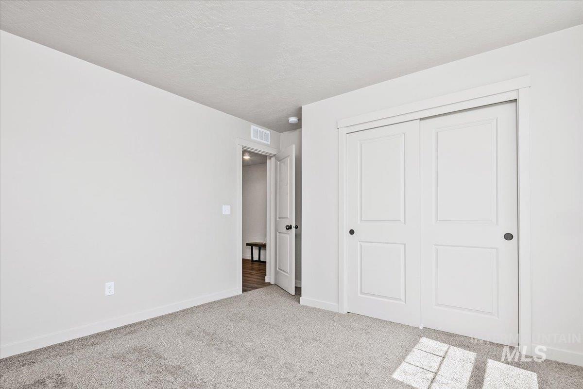 246 W Waukesha St, Meridian, Idaho 83646, 3 Bedrooms, 2 Bathrooms, Residential For Sale, Price $489,000,MLS 98982909