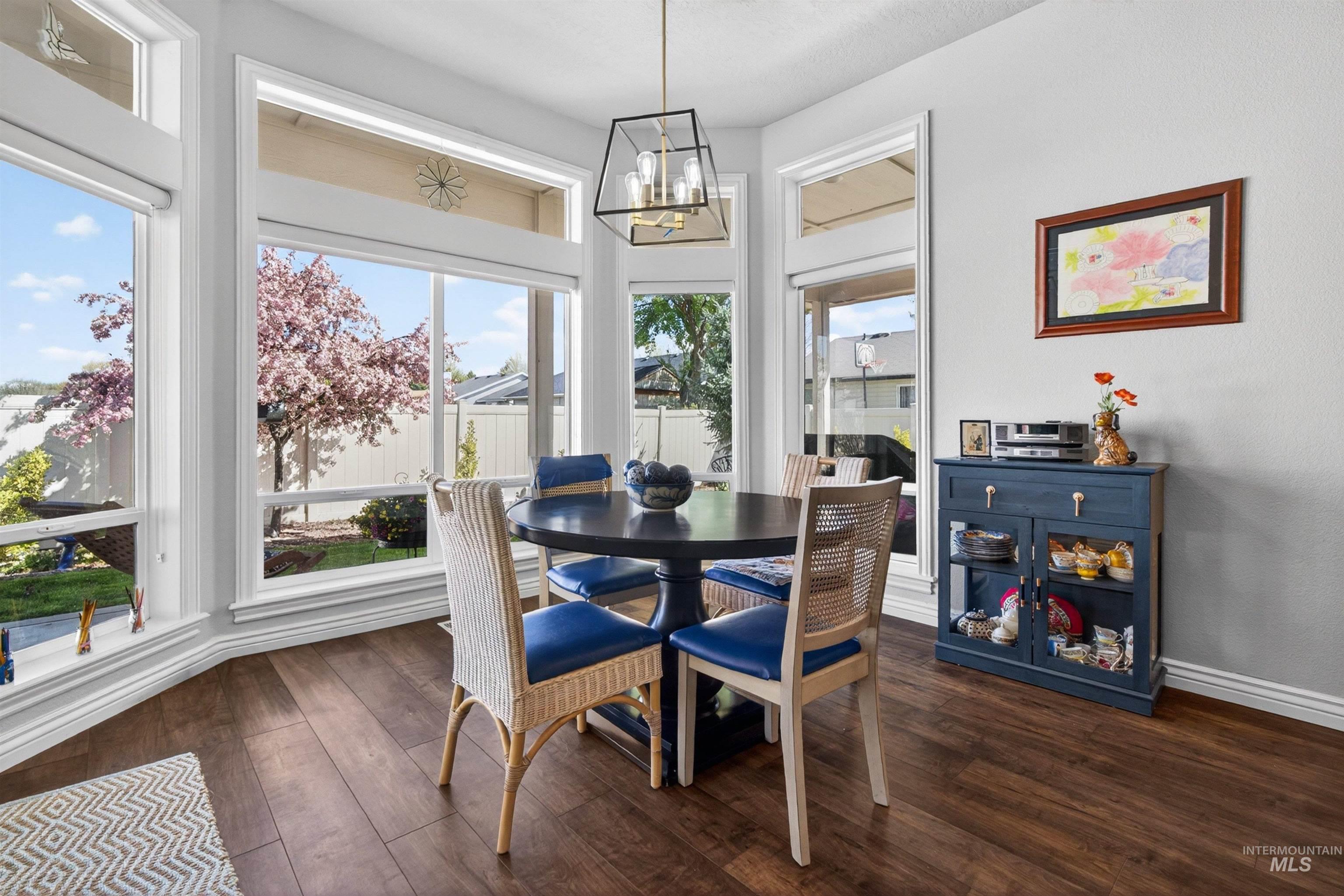 5416 N Forbes Avenue, Boise, Idaho 83713-5250, 3 Bedrooms, 3 Bathrooms, Residential For Sale, Price $750,000,MLS 98982911