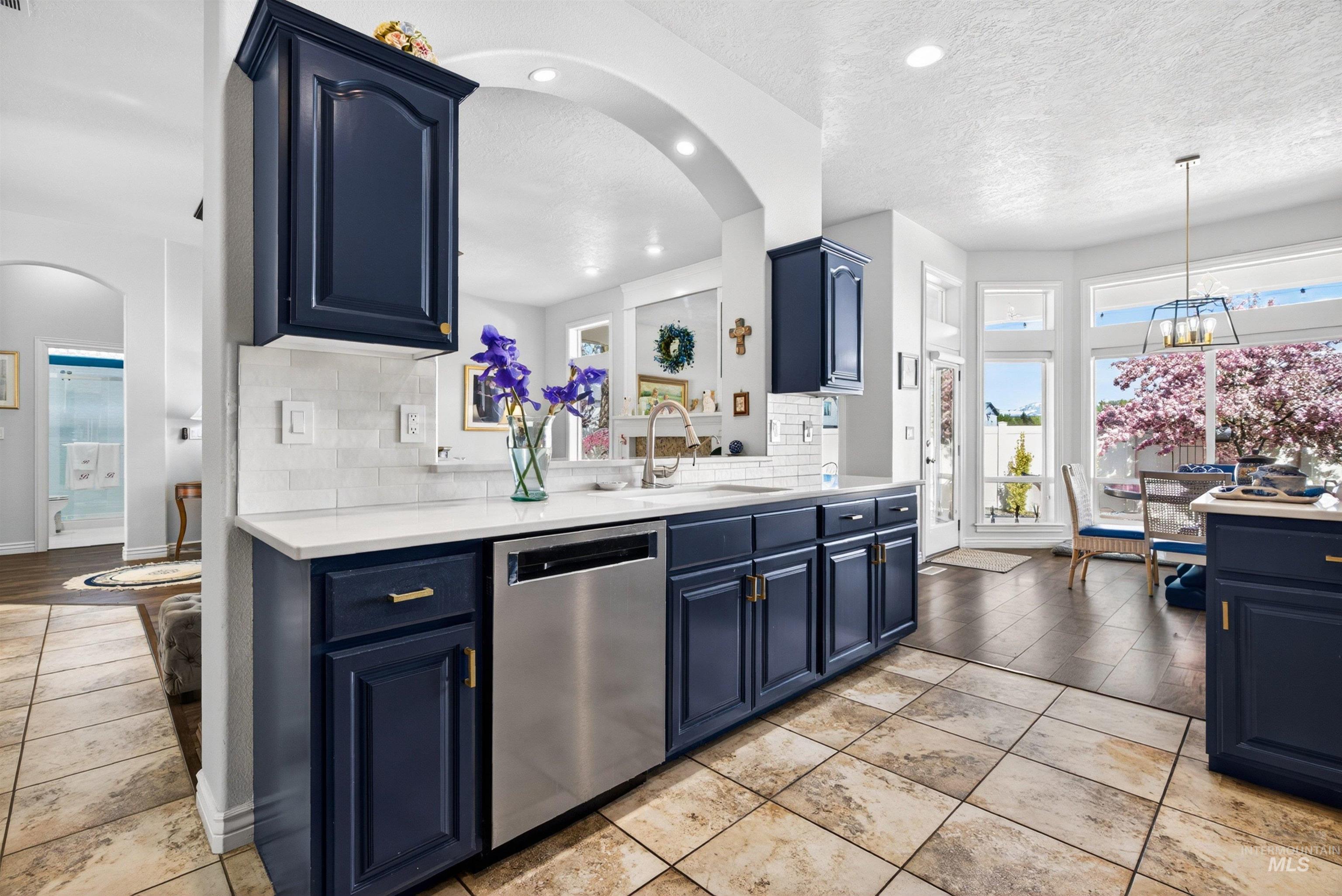 5416 N Forbes Avenue, Boise, Idaho 83713-5250, 3 Bedrooms, 3 Bathrooms, Residential For Sale, Price $750,000,MLS 98982911