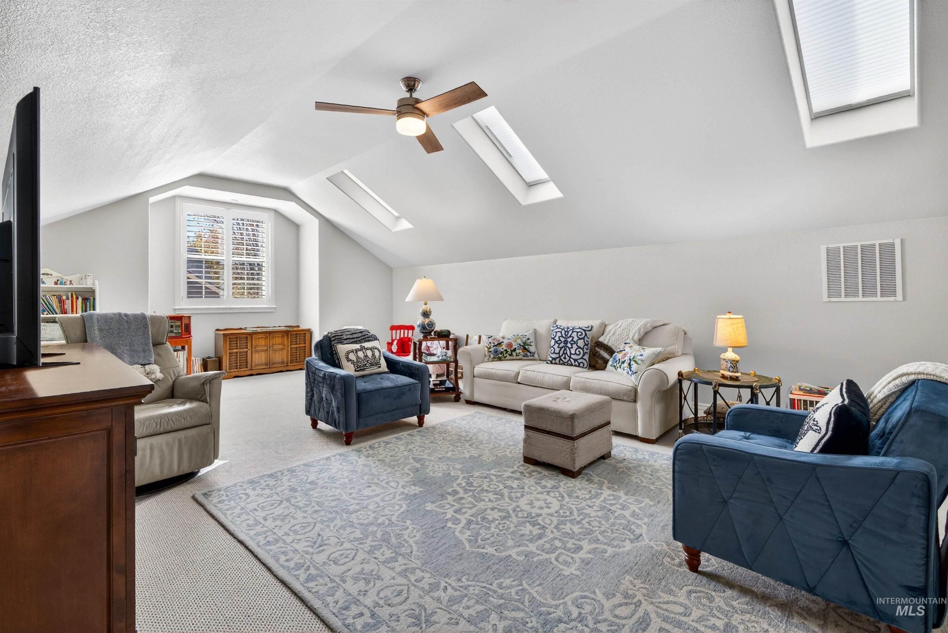 5416 N Forbes Avenue, Boise, Idaho 83713-5250, 3 Bedrooms, 3 Bathrooms, Residential For Sale, Price $750,000,MLS 98982911