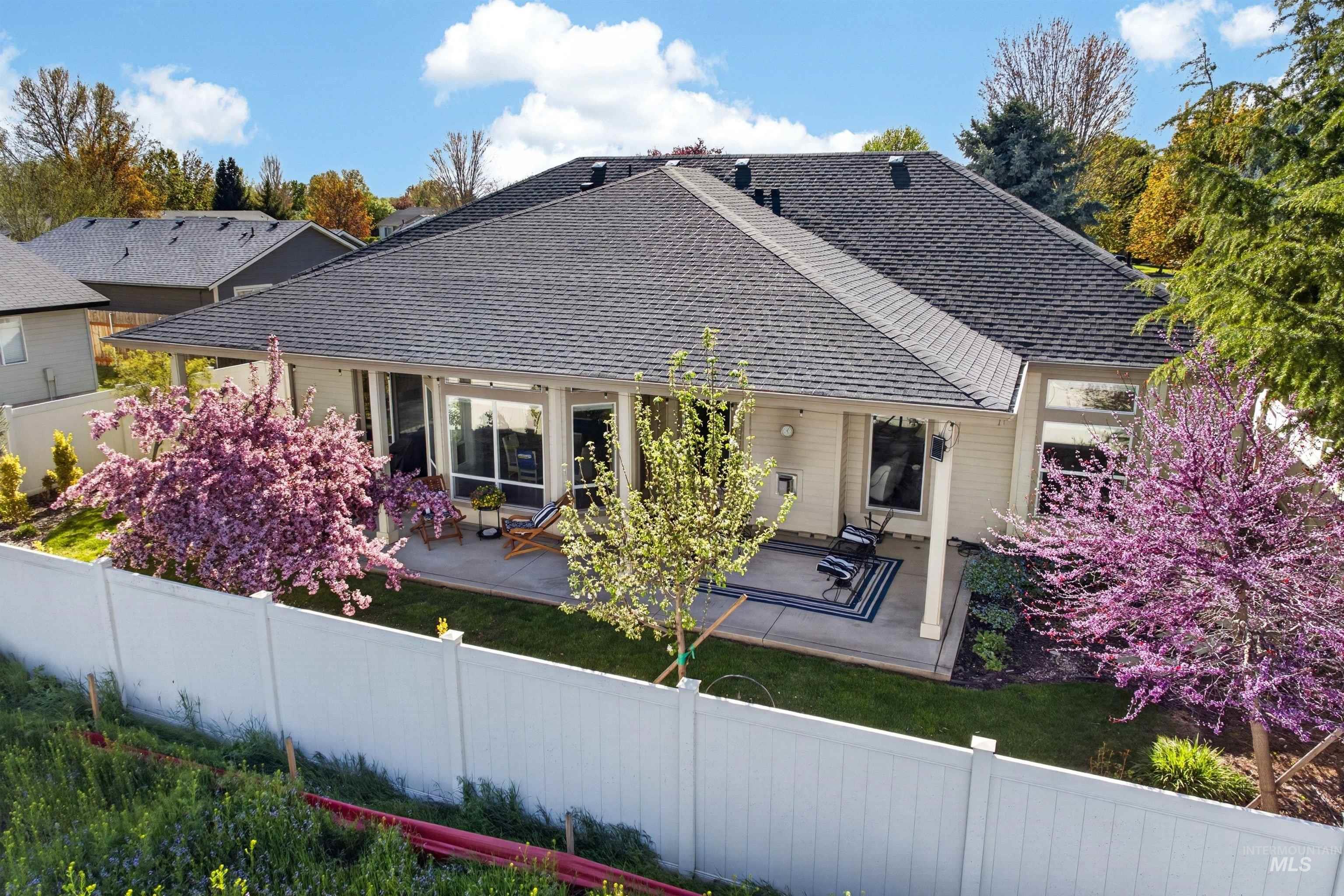 5416 N Forbes Avenue, Boise, Idaho 83713-5250, 3 Bedrooms, 3 Bathrooms, Residential For Sale, Price $750,000,MLS 98982911