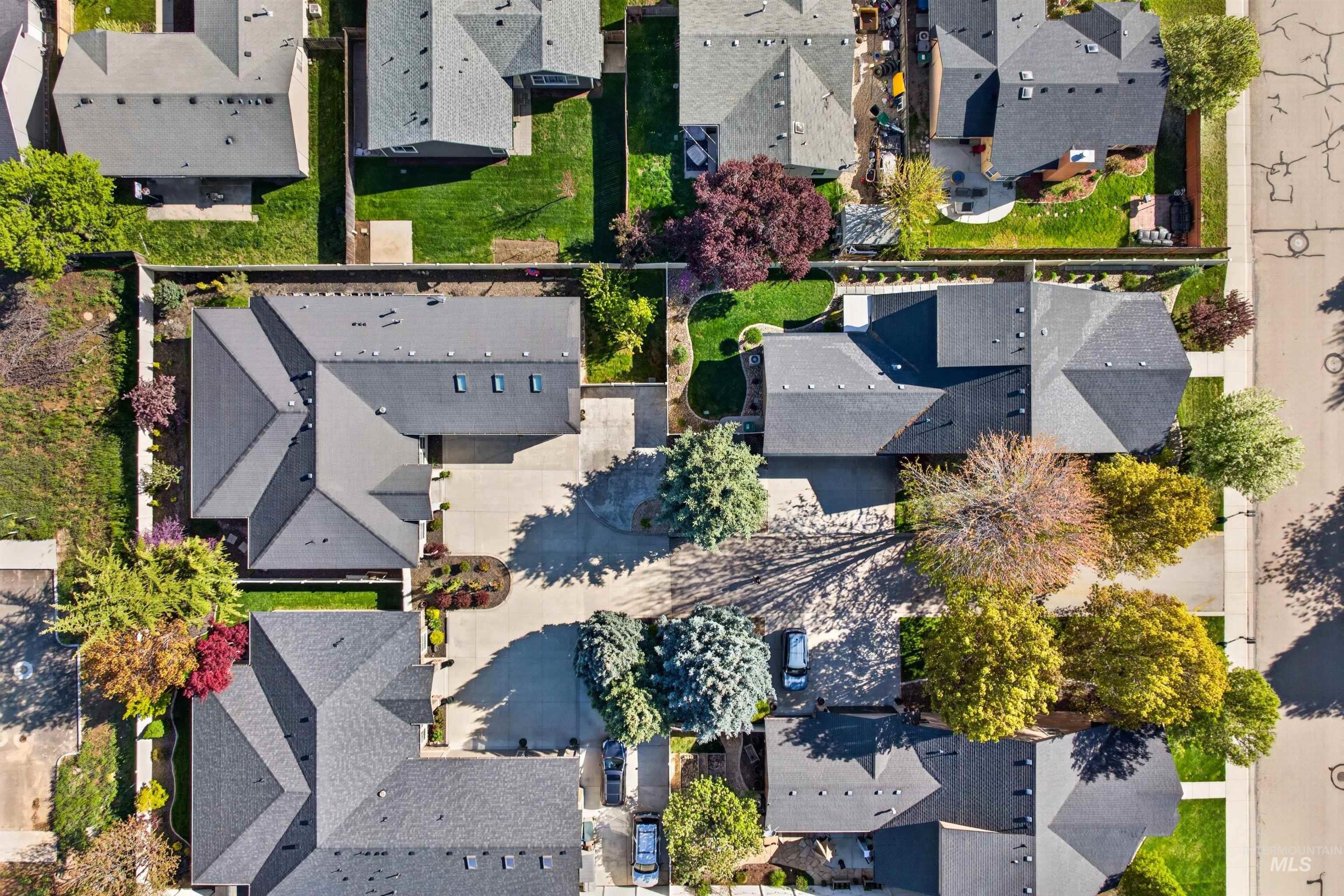 5416 N Forbes Avenue, Boise, Idaho 83713-5250, 3 Bedrooms, 3 Bathrooms, Residential For Sale, Price $750,000,MLS 98982911