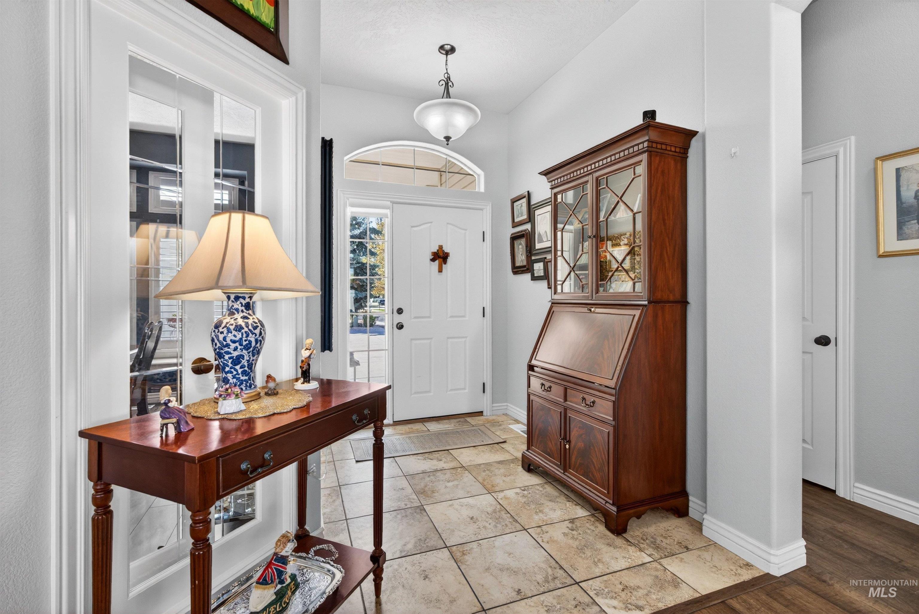 5416 N Forbes Avenue, Boise, Idaho 83713-5250, 3 Bedrooms, 3 Bathrooms, Residential For Sale, Price $750,000,MLS 98982911