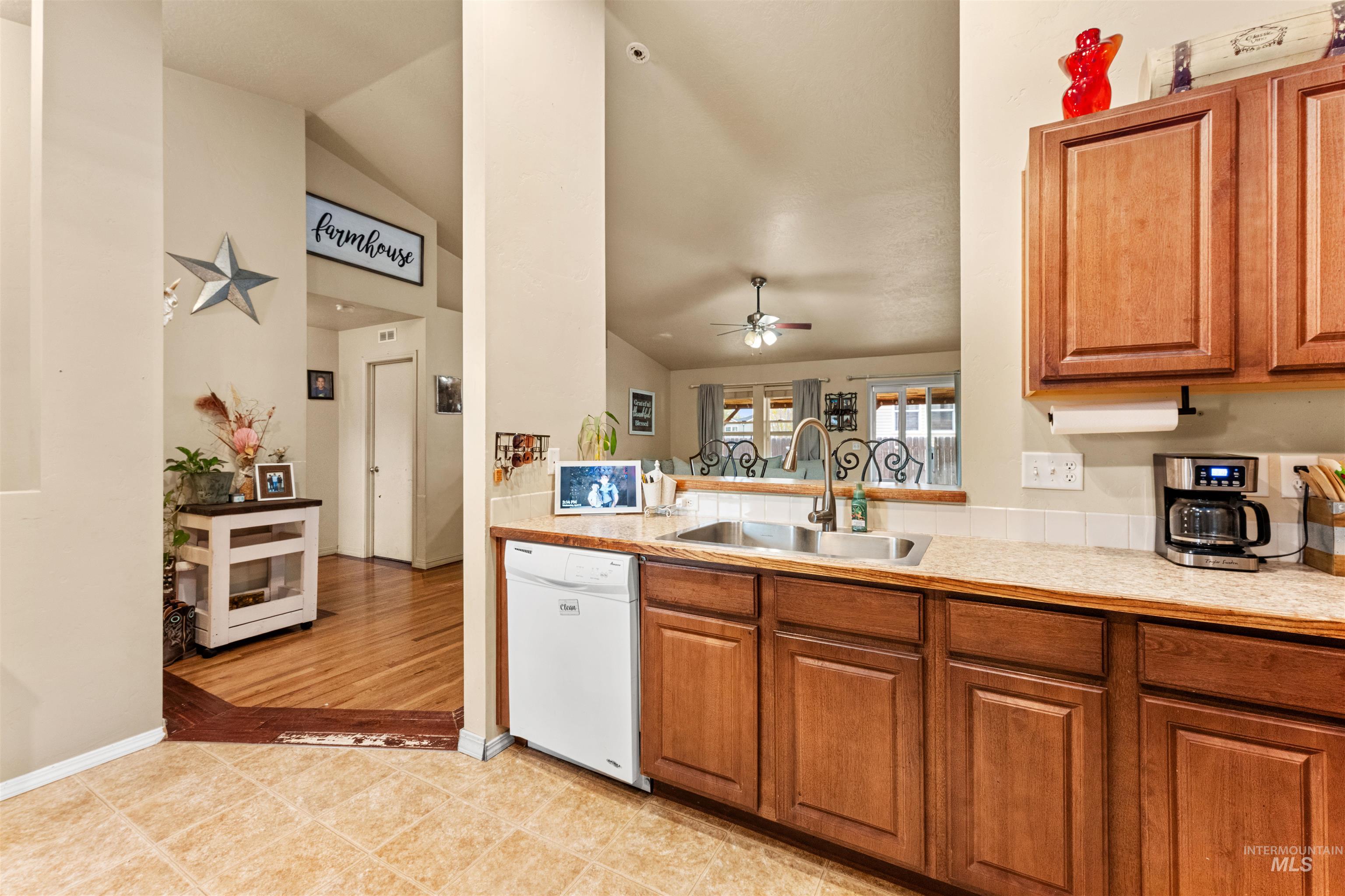326 W Playground, Kuna, Idaho 83634, 3 Bedrooms, 2 Bathrooms, Residential For Sale, Price $395,000, 98982912