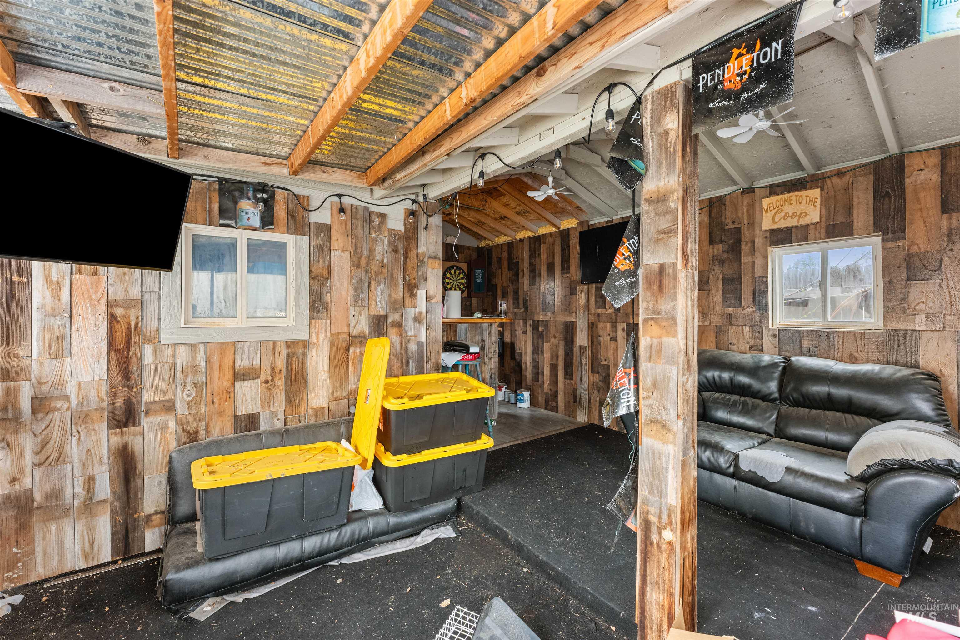 326 W Playground, Kuna, Idaho 83634, 3 Bedrooms, 2 Bathrooms, Residential For Sale, Price $395,000, 98982912