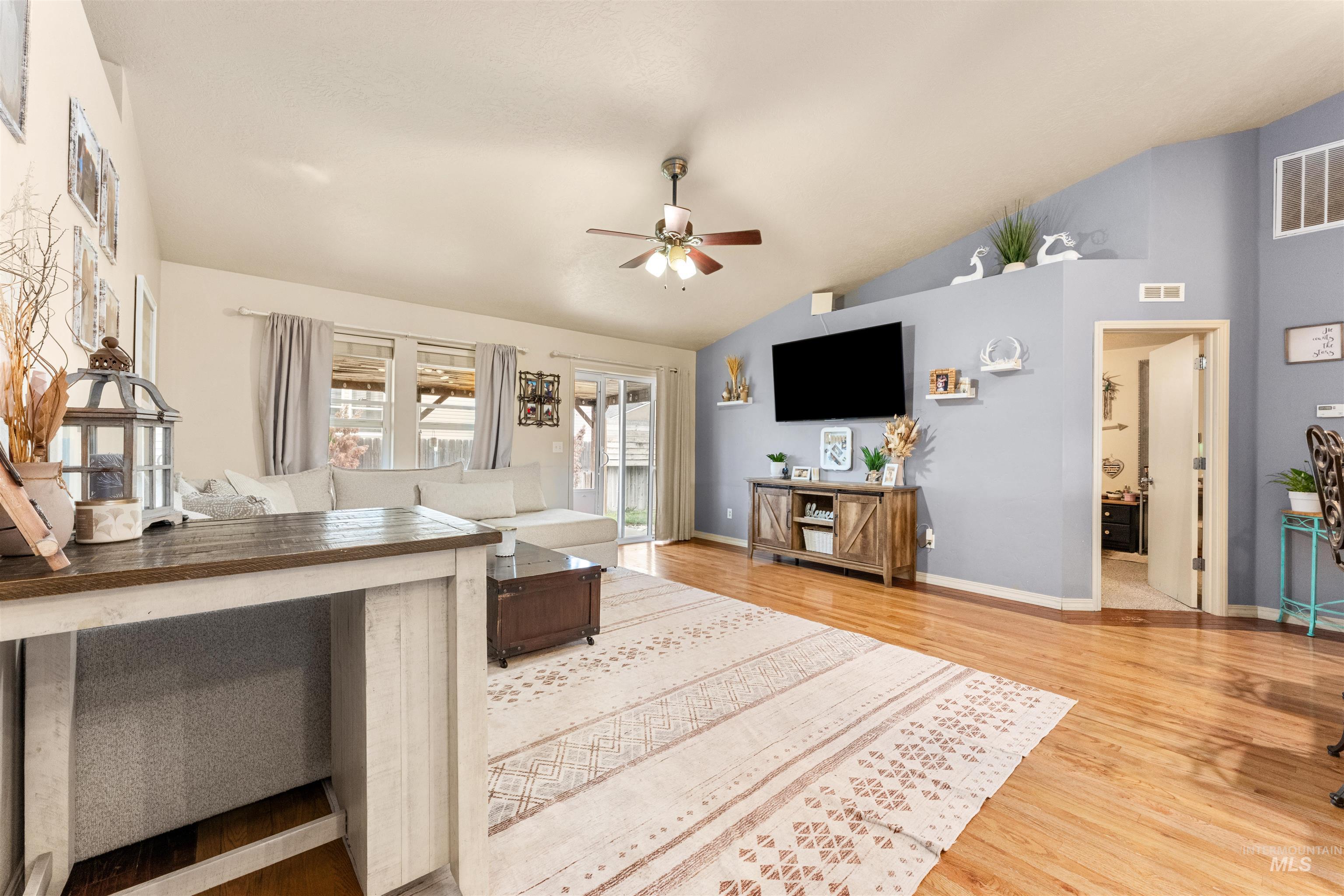 326 W Playground, Kuna, Idaho 83634, 3 Bedrooms, 2 Bathrooms, Residential For Sale, Price $395,000, 98982912