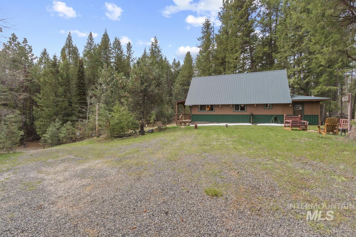 46 Blue Spruce Lane, Cascade, Idaho 83611, 2 Bedrooms, 1 Bathroom, Residential For Sale, Price $525,000, 98982915