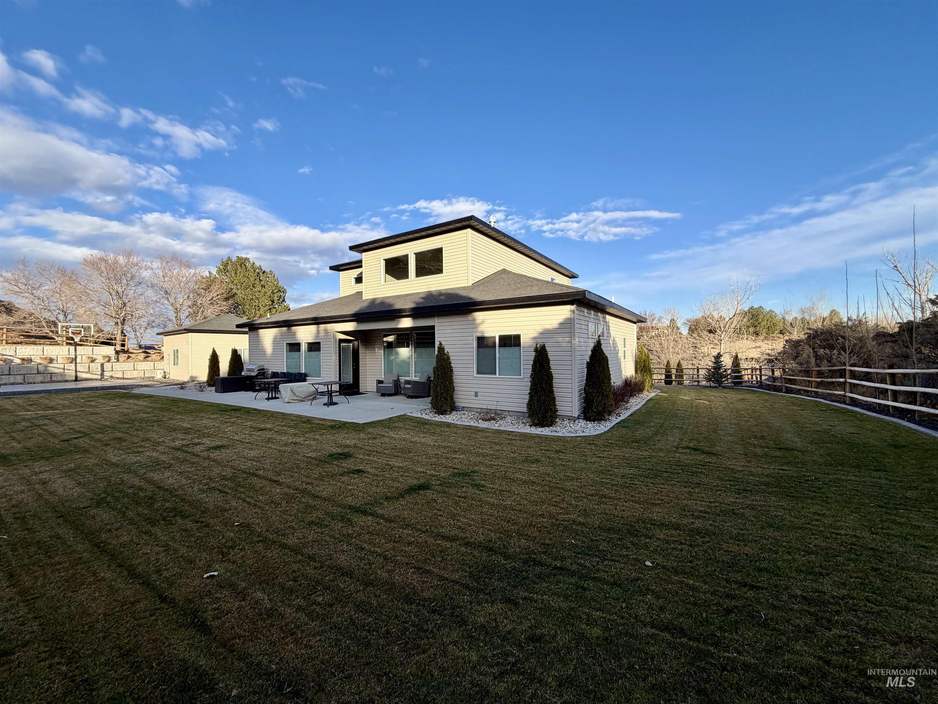 4507 Hidden Canyon Lane, Buhl, Idaho 83316, 4 Bedrooms, 3 Bathrooms, Residential For Sale, Price $699,000,MLS 98982918