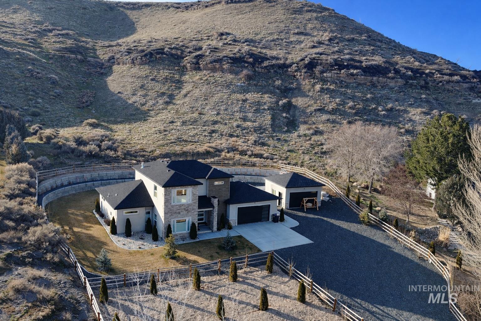 4507 Hidden Canyon Lane, Buhl, Idaho 83316, 4 Bedrooms, 3 Bathrooms, Residential For Sale, Price $699,000,MLS 98982918